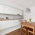 Apartamento Nautica Raginisa Cosy By Bookinghost