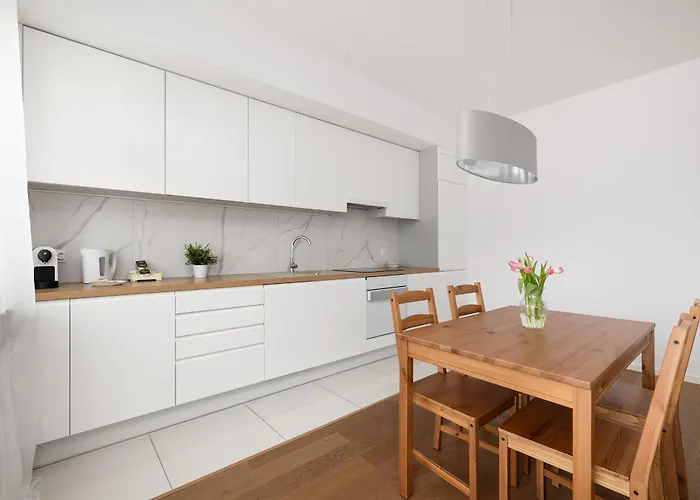 Apartamento Nautica Raginisa Cosy By Bookinghost